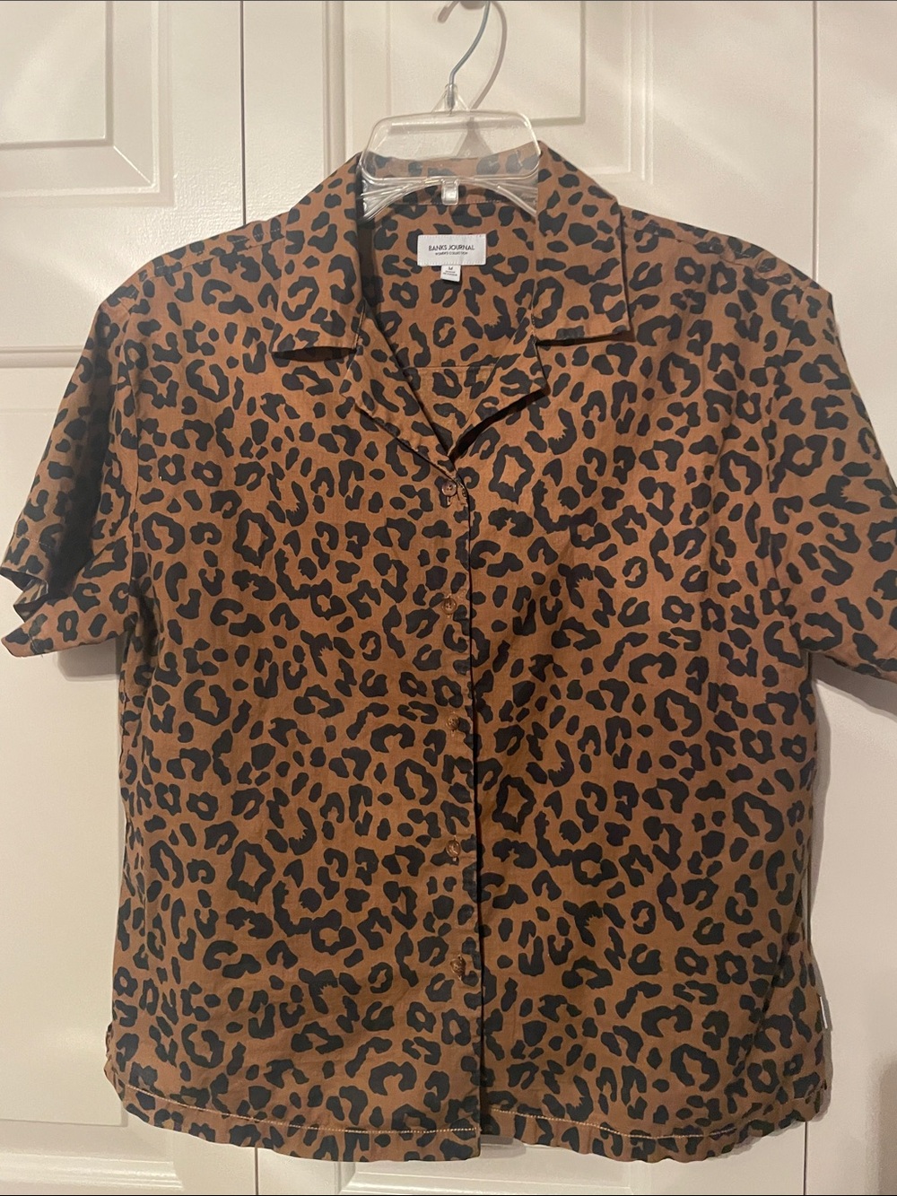Short-Sleeve Leopard Button-Down Shirt - Brown/Black
